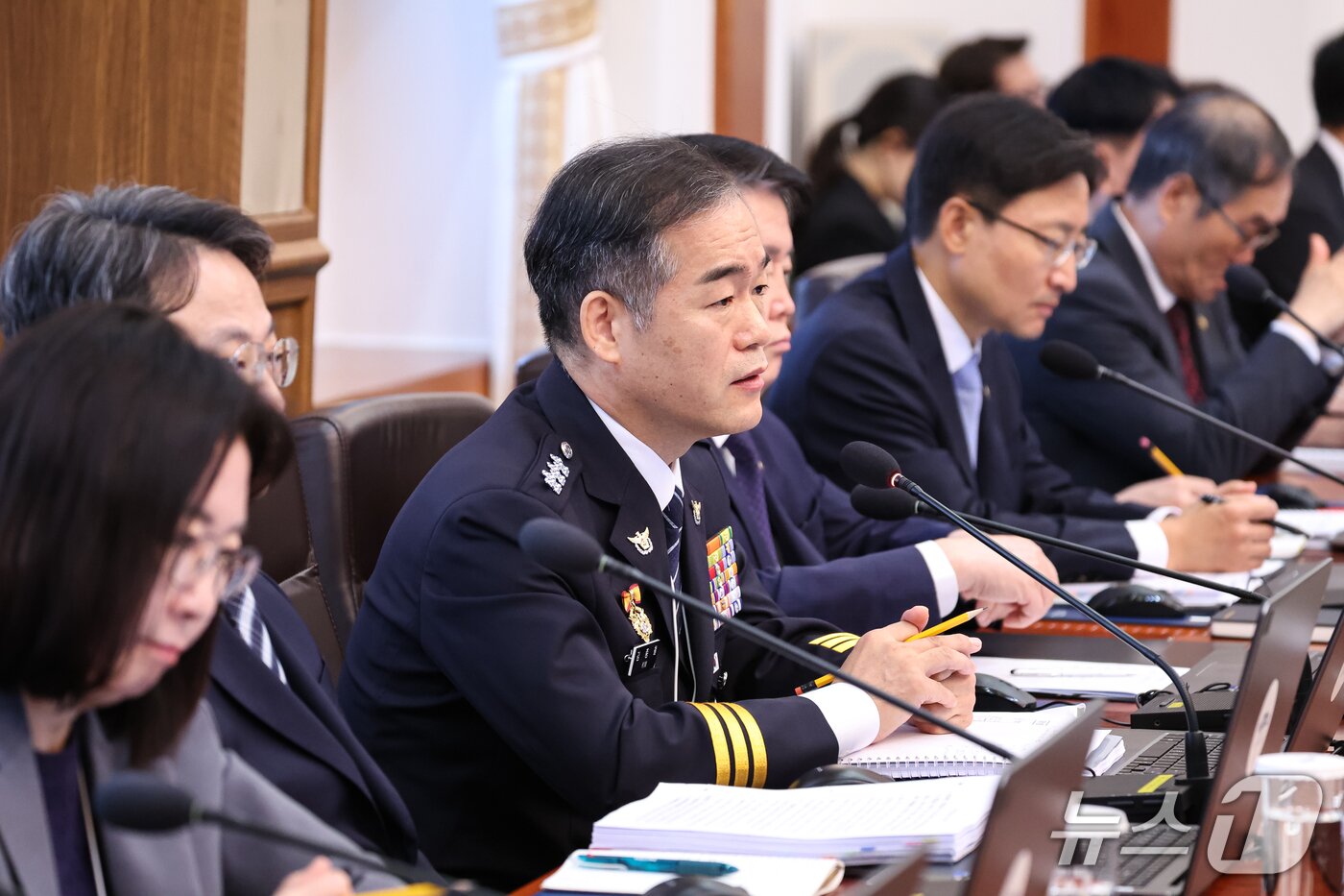 본문 이미지 - 김종철 경찰청장 직무대행이 29일 청와대에서 열린 국무회의에서 발언을 하고 있다. 2026.9.29 ⓒ 뉴스1 허경 기자