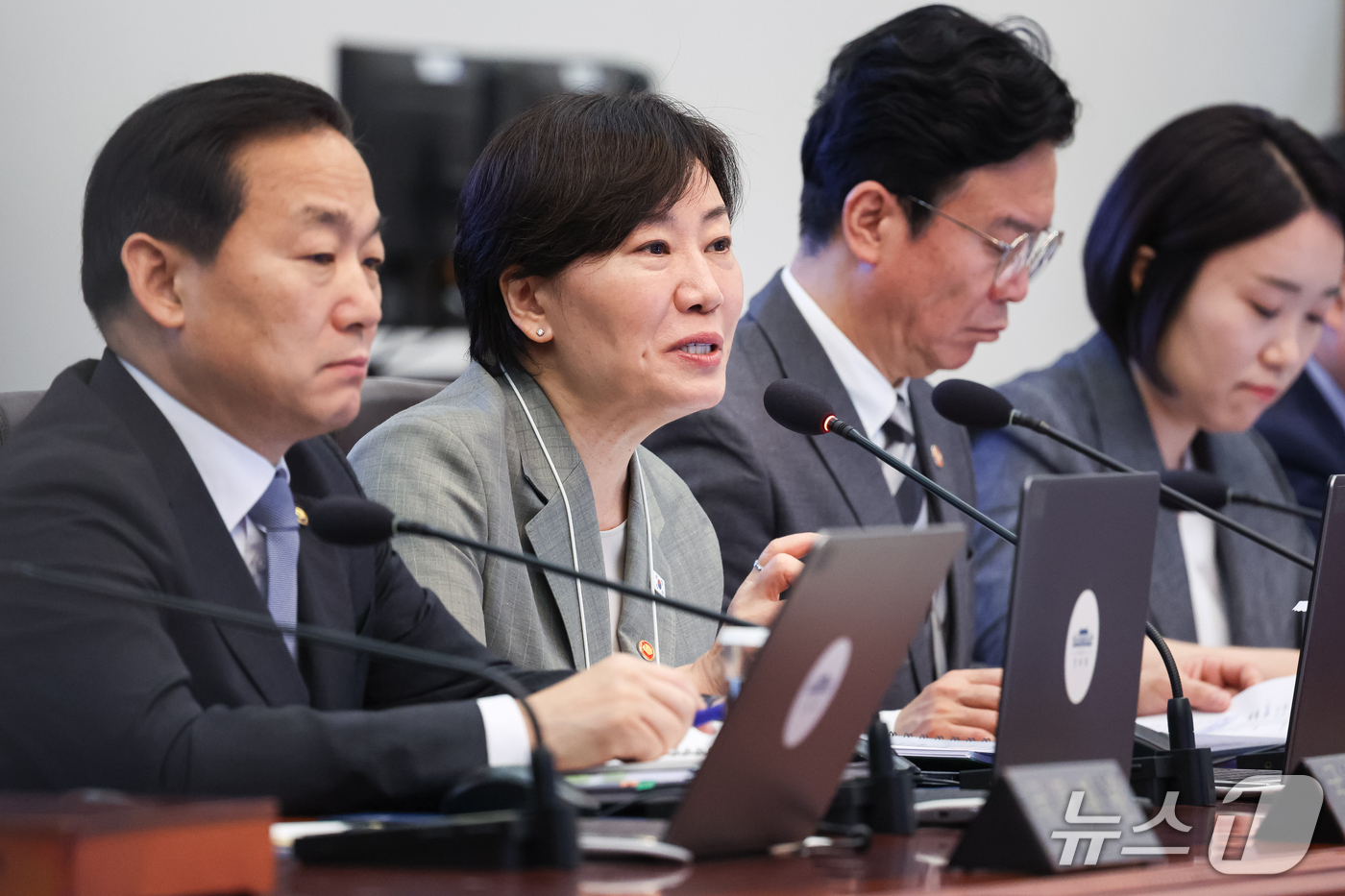 (서울=뉴스1) 허경 기자 = 송미령 농림축산식품부 장관이 29일 청와대에서 열린 국무회의에서 발언을 하고 있다. 2026.9.29/뉴스1