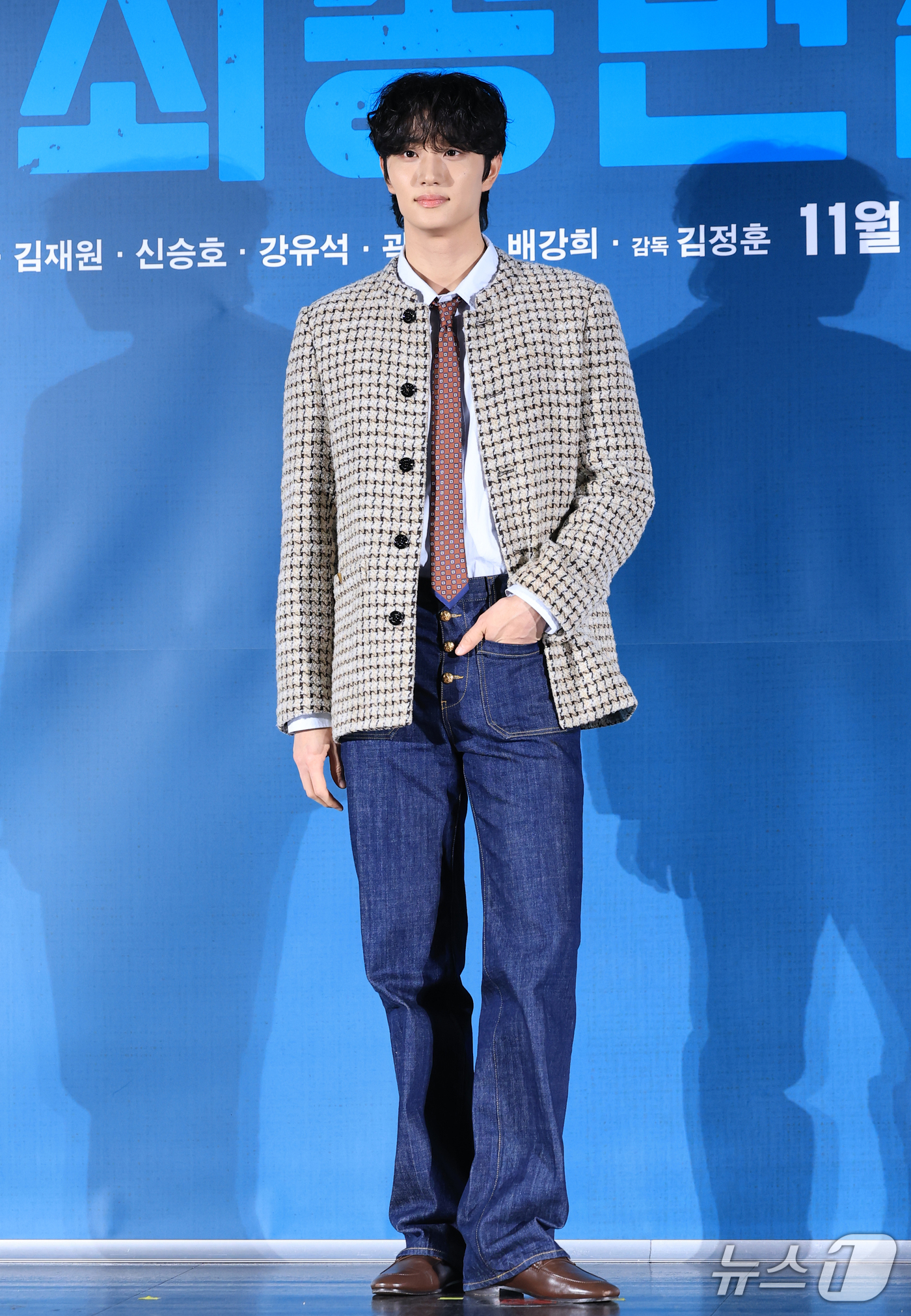 (서울=뉴스1) 권현진 기자 = 배우 김재원이 29일 서울 광진구 롯데시네마 건대입구점에서 열린 영화 '최종면접'(감독 김정훈) 제작보고회에서 포즈를 취하고 있다.‘최종면접’은 최 …