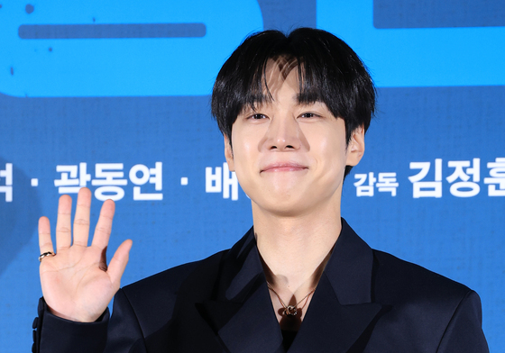 강유석, 분위기 메이커