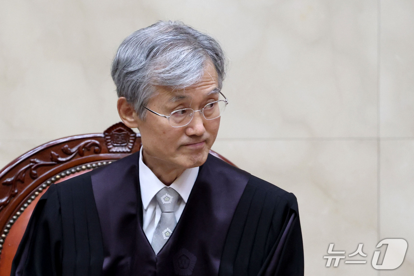 (서울=뉴스1) 이광호 기자 = 조희대 대법원장과 대법관들이 29일 오후 서울 서초구 대법원에서 열린 전원합의체 선고기일에 참석하고 있다. 2026.9.29/뉴스1