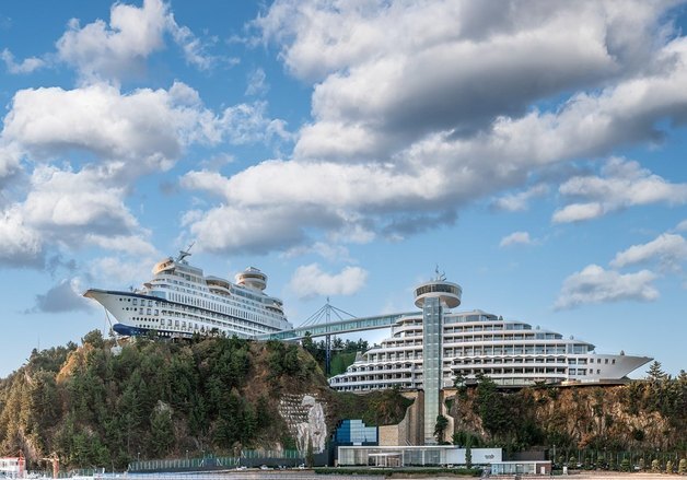 "쌍둥이 낳은 직원에 1억"…강릉 썬크루즈 '파격 출산장려금'