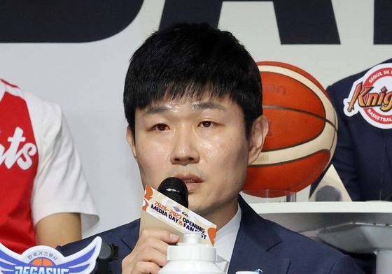 출사표 던지는 강혁 감독