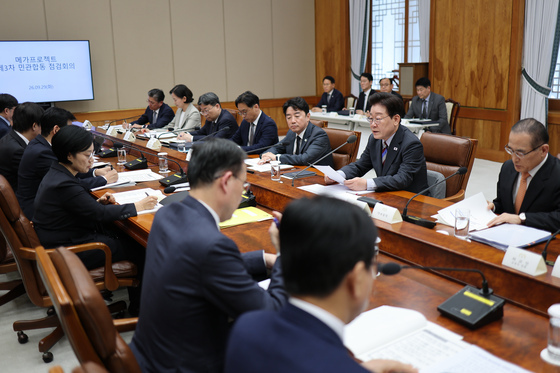 이재명 대통령, 메가프로젝트 제3차 민관합동 점검회의