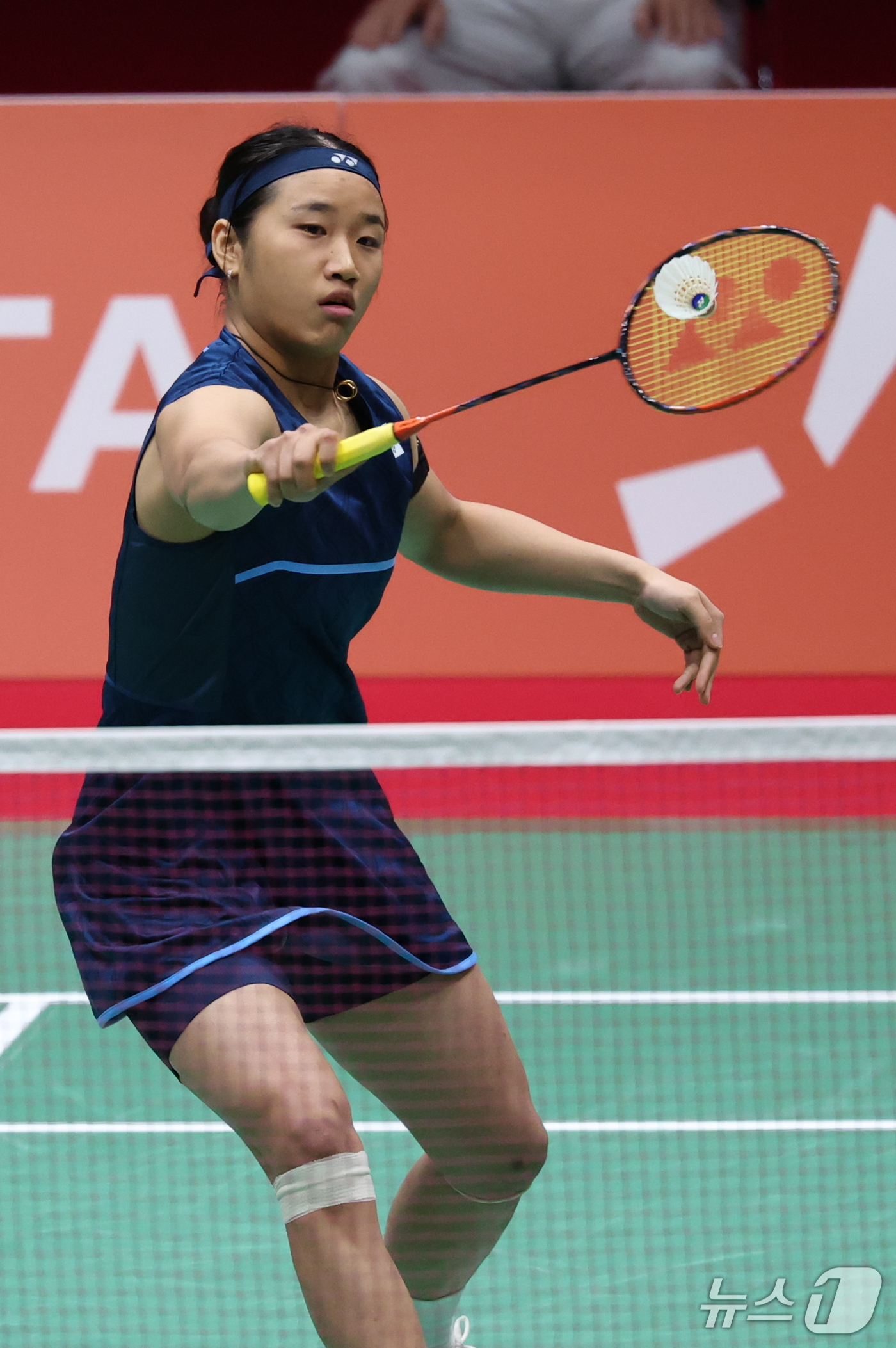 (이치노미야=뉴스1) 안은나 기자 = 대한민국 안세영이 29일 일본 이치노미야 시립체육관에서 열린 2026 아이치·나고야 아시안게임 배드민턴 여자 단식 결승전에서 일본의 야마구치 …