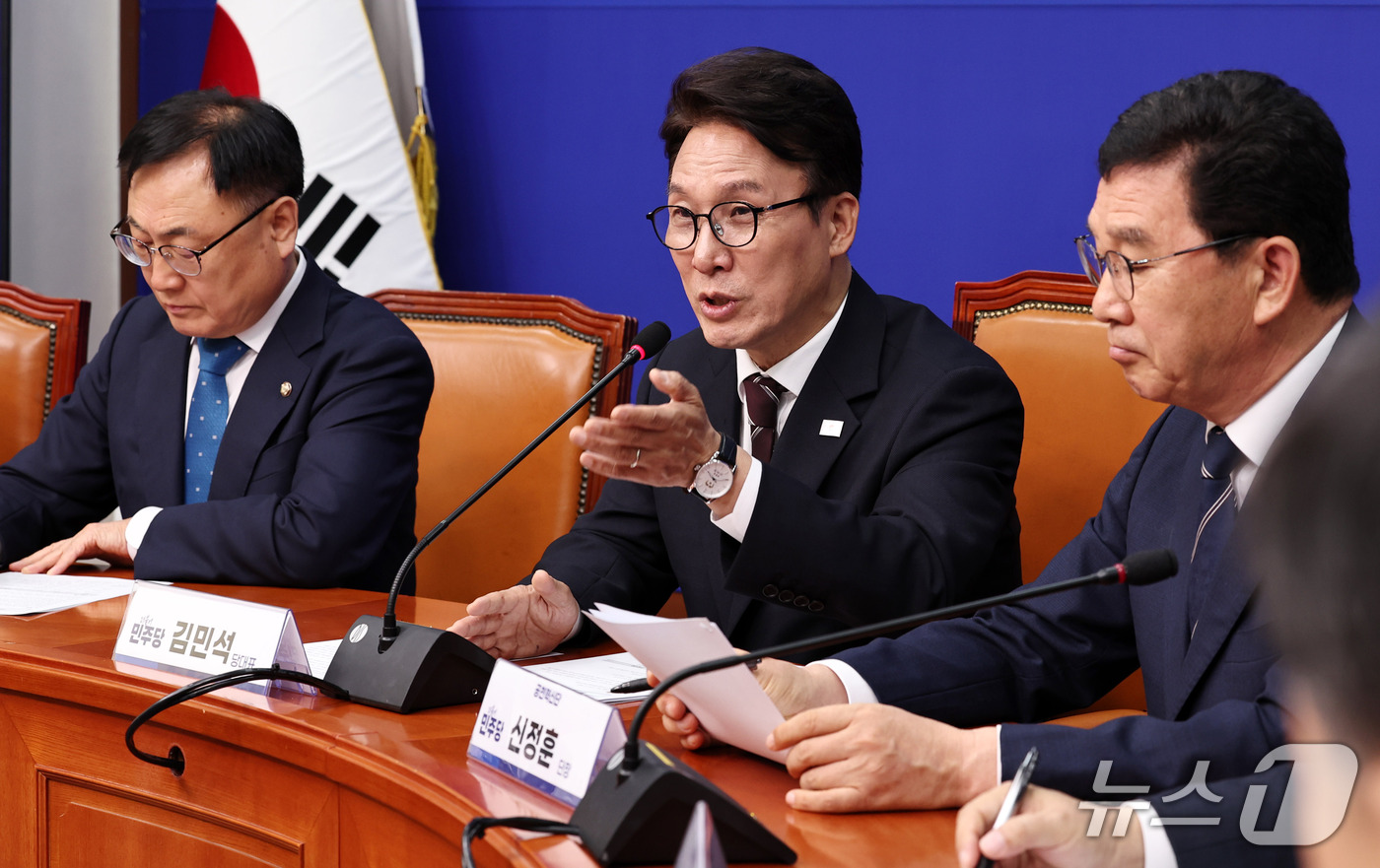 (서울=뉴스1) 구윤성 기자 = 김민석 더불어민주당 대표가 29일 서울 여의도 국회에서 열린 공천혁신단 출범식에서 인사말을 하고 있다. 2026.9.29/뉴스1