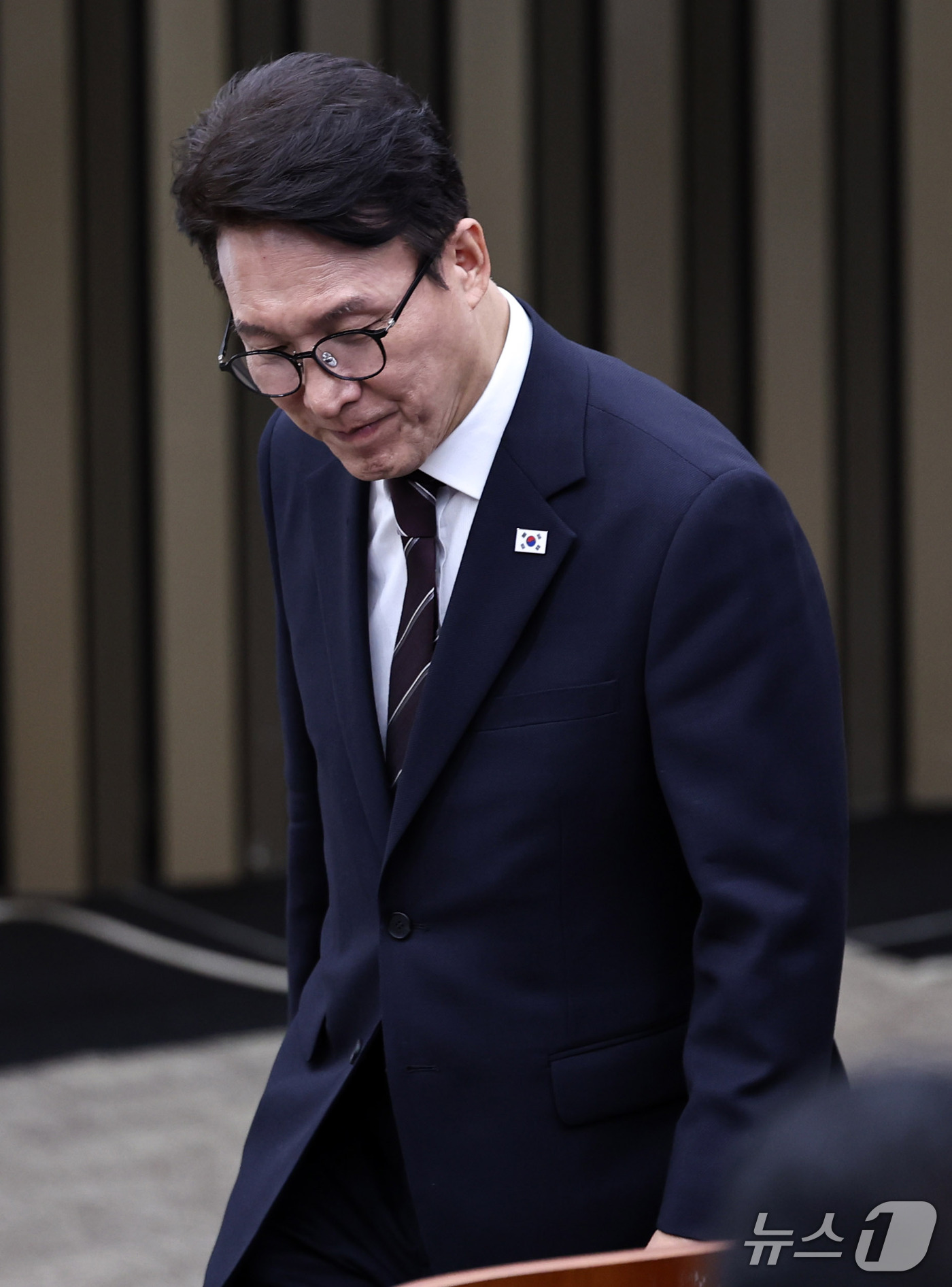 (서울=뉴스1) 구윤성 기자 = 김민석 더불어민주당 대표가 29일 서울 여의도 국회에서 열린 의원총회에 참석하고 있다. 2026.9.29/뉴스1