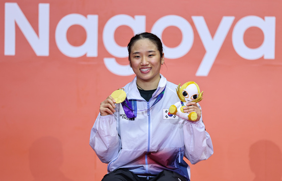 AG 2연패 안세영 '싱글벙글'