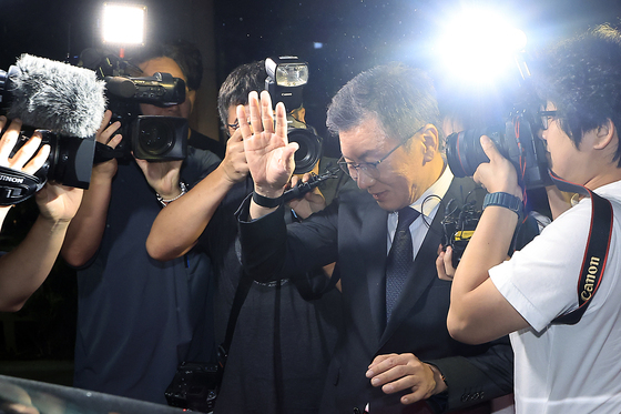 사면초가에 몰린 정몽규 전 회장
