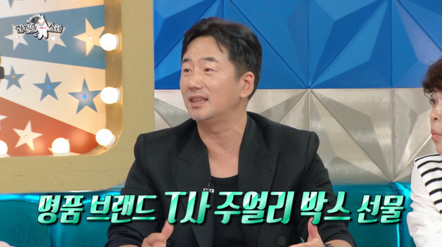 류승수 "배용준, 딸 돌잔치 때 고가 T사 주얼리 세트 선물해 줘"