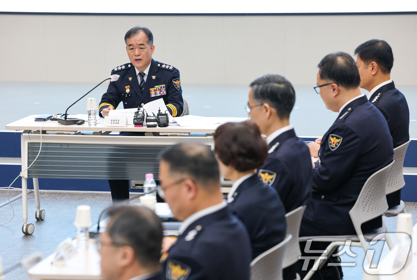 (서울=뉴스1) 안은나 기자 = 김종철 신임 경찰청장 직무대행(경찰청 차장)이 3일 서울 서대문구 경찰청에서 전국 경찰 지휘부 회의를 주관하며 모두 발언을 하고 있다. 2026.9 …