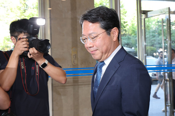인사청문 준비사무실 향하는 김승원 후보자