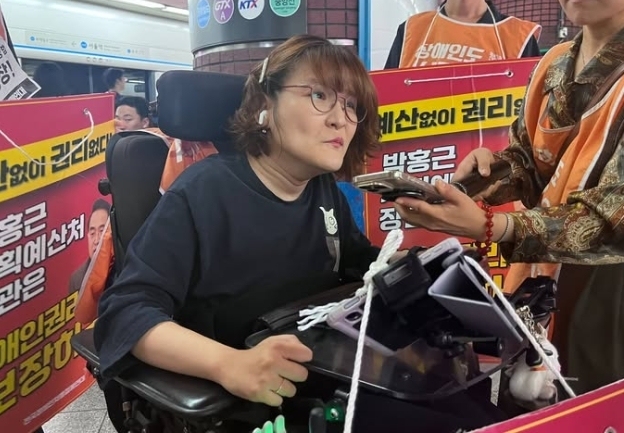 "장애인은 감동 줄땐 환영, 권리 요구땐 불편한 존재"…박위에 러브콜 보낸 곳