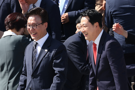 미소짓는 여야 대표