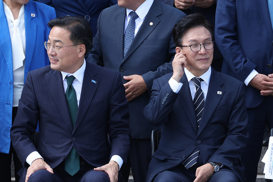 김민석 "연대 저해 언급 조심"…혁신당 "신뢰 없인 대화도 없다"