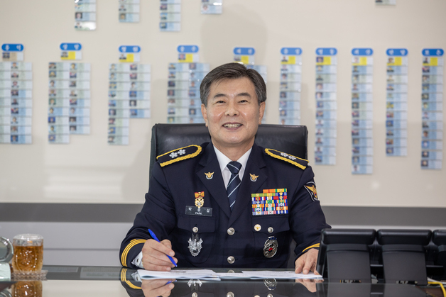 박종섭 충북경찰청장 취임 "국민 신뢰 지키는 경찰 만들 것"