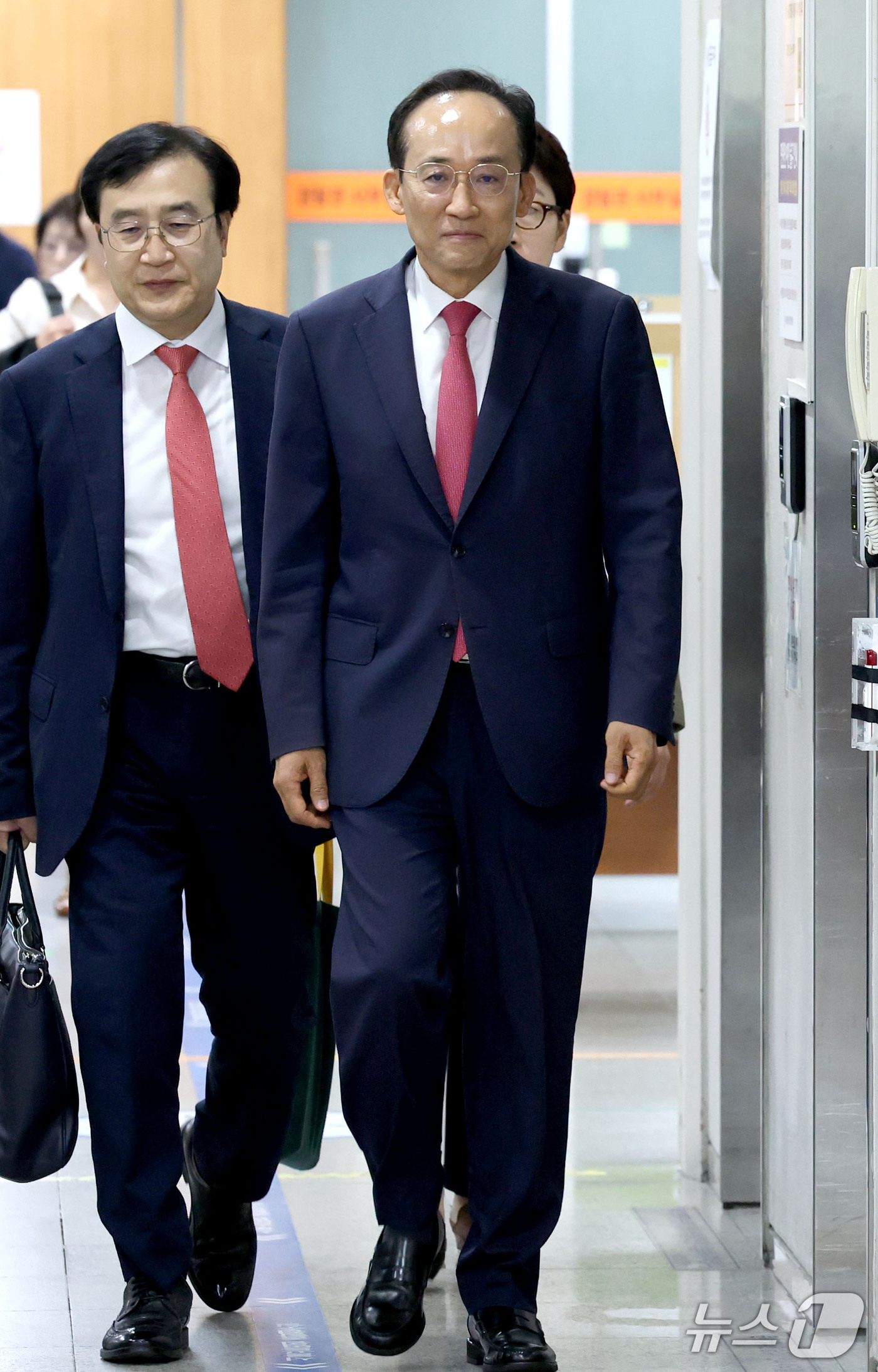 (서울=뉴스1) 이광호 기자 = 12·3 비상계엄 당시 국회의 계엄 해제 표결을 방해한 혐의로 기소된 추경호 대구시장이 30일 오전 서울 서초구 서울중앙지방법원에서 열린 1심 결심 …