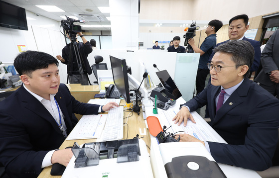 권대영 금융위 부위원장, 국민참여성장펀드 가입