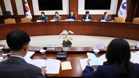 모두발언하는 배경훈 부총리
