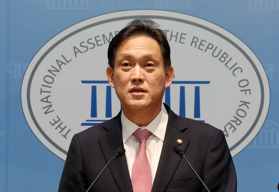 與, '윤석열·전두환 내란 아냐' 발언 野김태규 징계안 제출키로