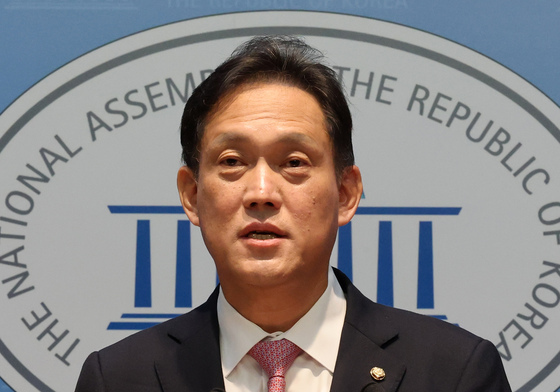 김태규 의원, 영화 암살자들 관련 기자회견