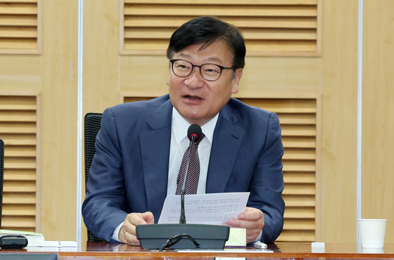 정점식 "필버 종결 안 한다니 굉장히 감사…그게 진정한 소수 보호"