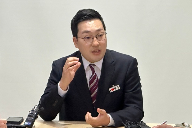 '도청 이전 염원 모은다'…이동석 충주시장 내달 청주까지 도보행진