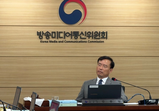 AI 콘텐츠 표시 의무화 추진한다…포털·플랫폼도 관리책임