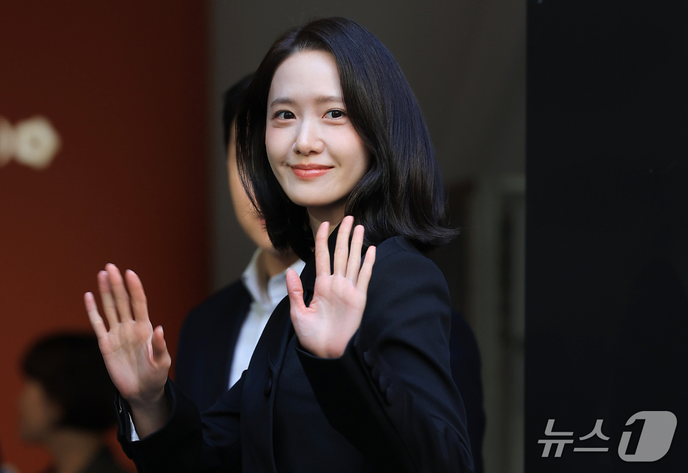 (서울=뉴스1) 권현진 기자 = 배우 임윤아(소녀시대 윤아)가 30일 서울 성동구 인근에서 열린 한 뷰티 브랜드 행사에 참석하고 있다. 2026.9.30/뉴스1