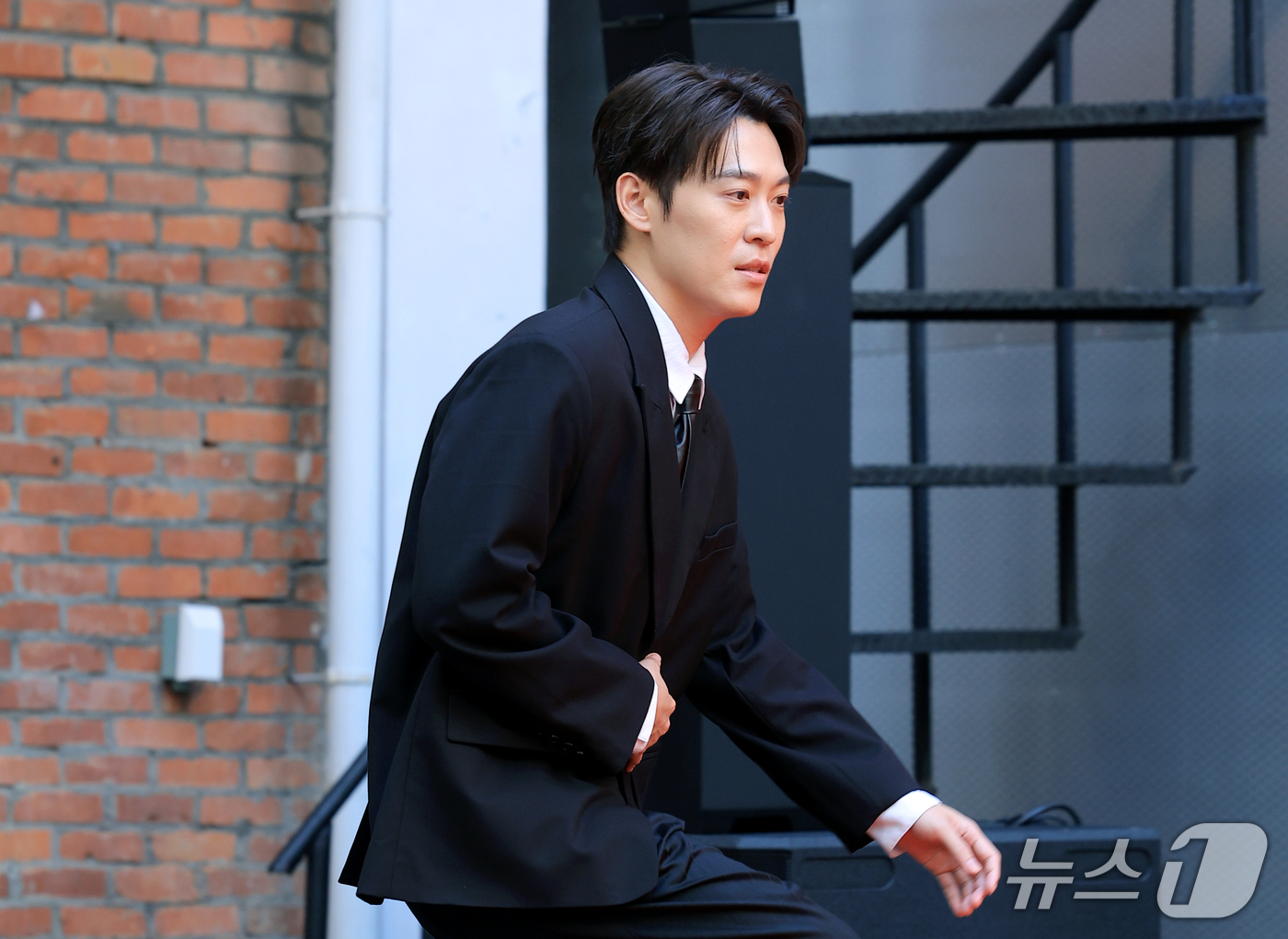 (서울=뉴스1) 권현진 기자 = 가수 존박이 30일 서울 성동구 인근에서 열린 한 뷰티 브랜드 행사에 참석하고 있다. 2026.9.30/뉴스1