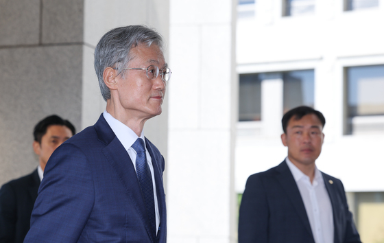 조희대 대법원장 '묵묵부답'