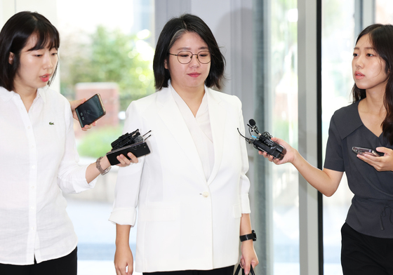 용혜인, 질문에는 '묵묵부답'
