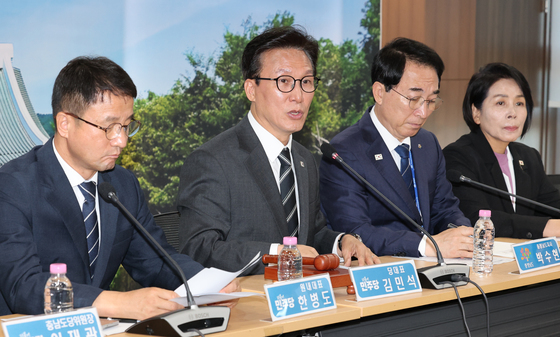 충남 찾은 김민석 "충남·대전 통합, 적절한 시기·과정 거쳐 진행하게 될 것"