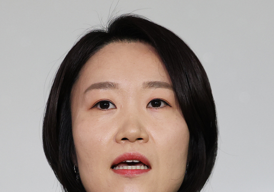 백브리핑 하는 이소영 후보자