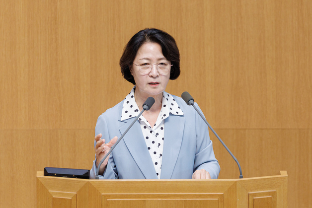 추미애 "재정 현실 솔직히 설명…도의회와 함께 해법 찾겠다"
