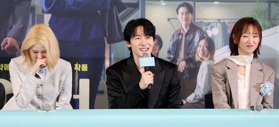 화기애애한 '인턴' 언론시사회