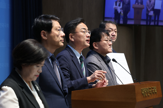이번엔 공소청 직제안…'레드팀' 혁신당, 정부·與에 잇단 쓴소리