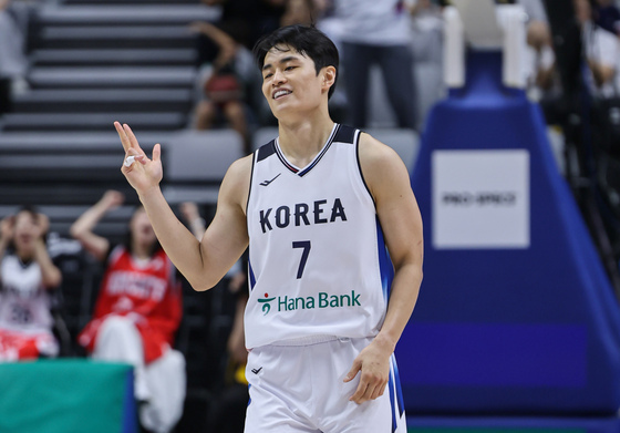 부모 이어 AG 金 딴 유기상 "금메달로 효도하고 싶었다"[AG]