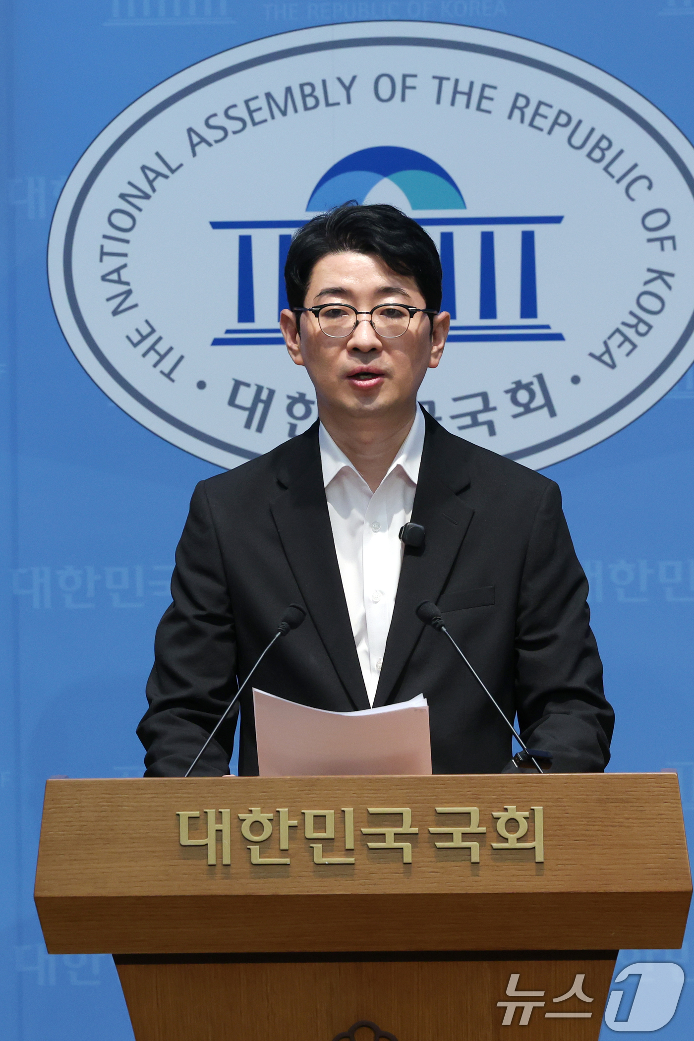 (서울=뉴스1) 황기선 기자 = 주진우 국민의힘 의원이 6일 오후 서울 여의도 국회 소통관에서 김승원 법무부 장관 후보자 인사청문 관련 기자회견을 하고 있다.주 의원은 이날 김 장 …