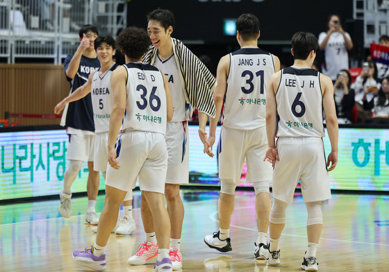 승리 거둔 대한민국