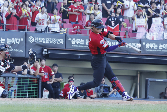 최연소 기록은 놓쳤지만…김도영의 '40홈런·홈런왕'은 남았다