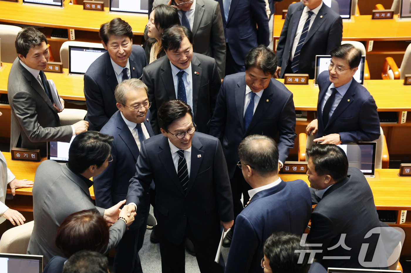 (서울=뉴스1) 황기선 기자 = 김민석 더불어민주당 대표가 7일 오전 서울 여의도 국회에서 열린 제439회국회(정기회) 제3차 본회의에서 교섭단체 대표연설을 하고 있다.  2026 …