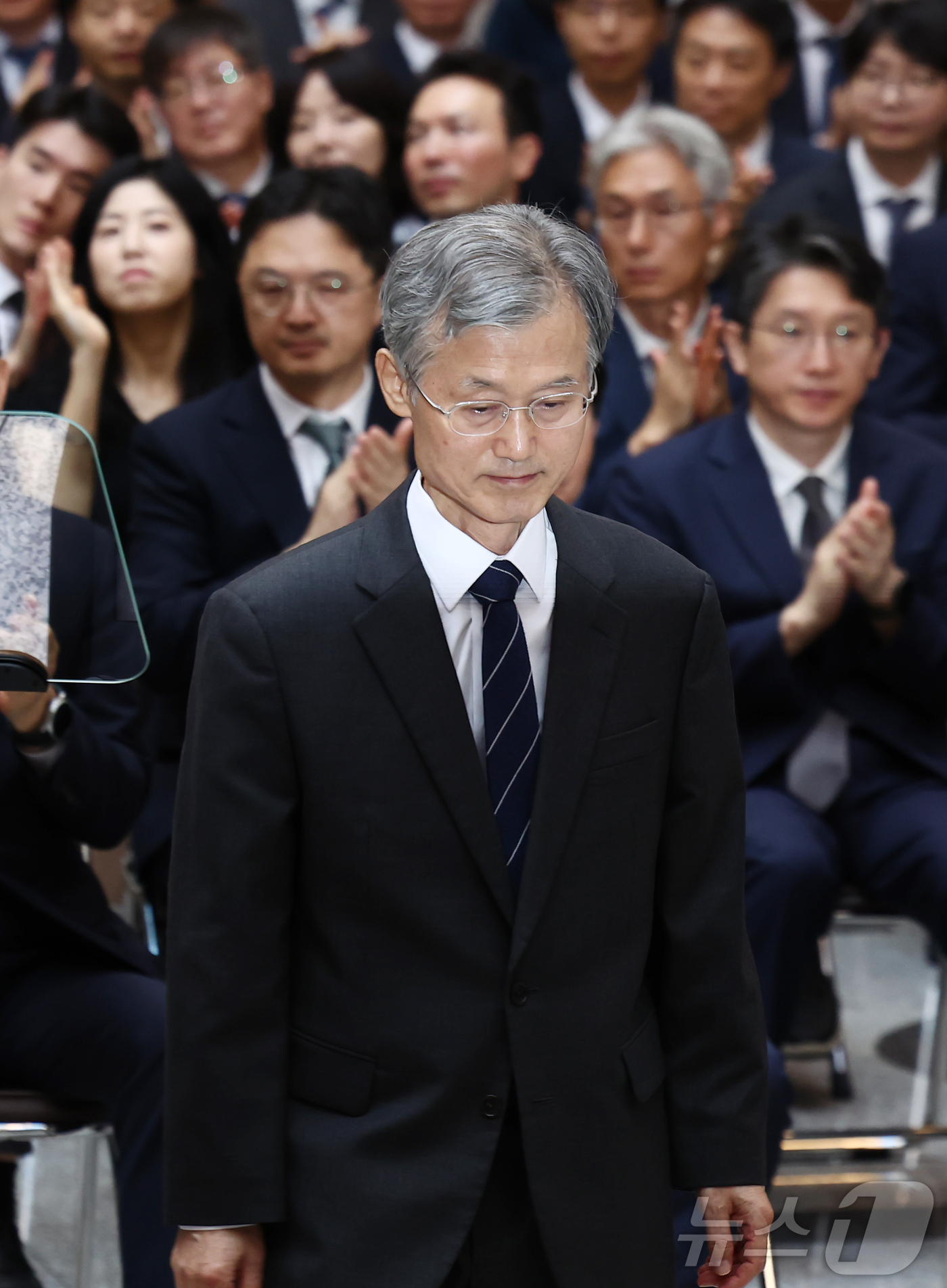 (서울=뉴스1) 김민지 기자 = 조희대 대법원장이 7일 오전 서울 서초구 대법원에서 열린 이흥구 대법관 퇴임식에 참석하고 있다. 2026.9.7/뉴스1