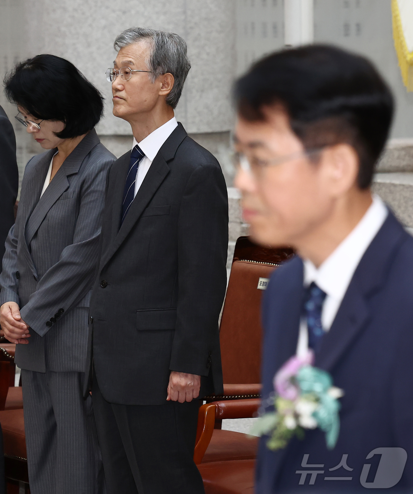(서울=뉴스1) 김민지 기자 = 조희대 대법원장이 7일 오전 서울 서초구 대법원에서 열린 이흥구 대법관 퇴임식에 참석해 자리하고 있다. 가운데는 이 대법관. 2026.9.7/뉴스1 …
