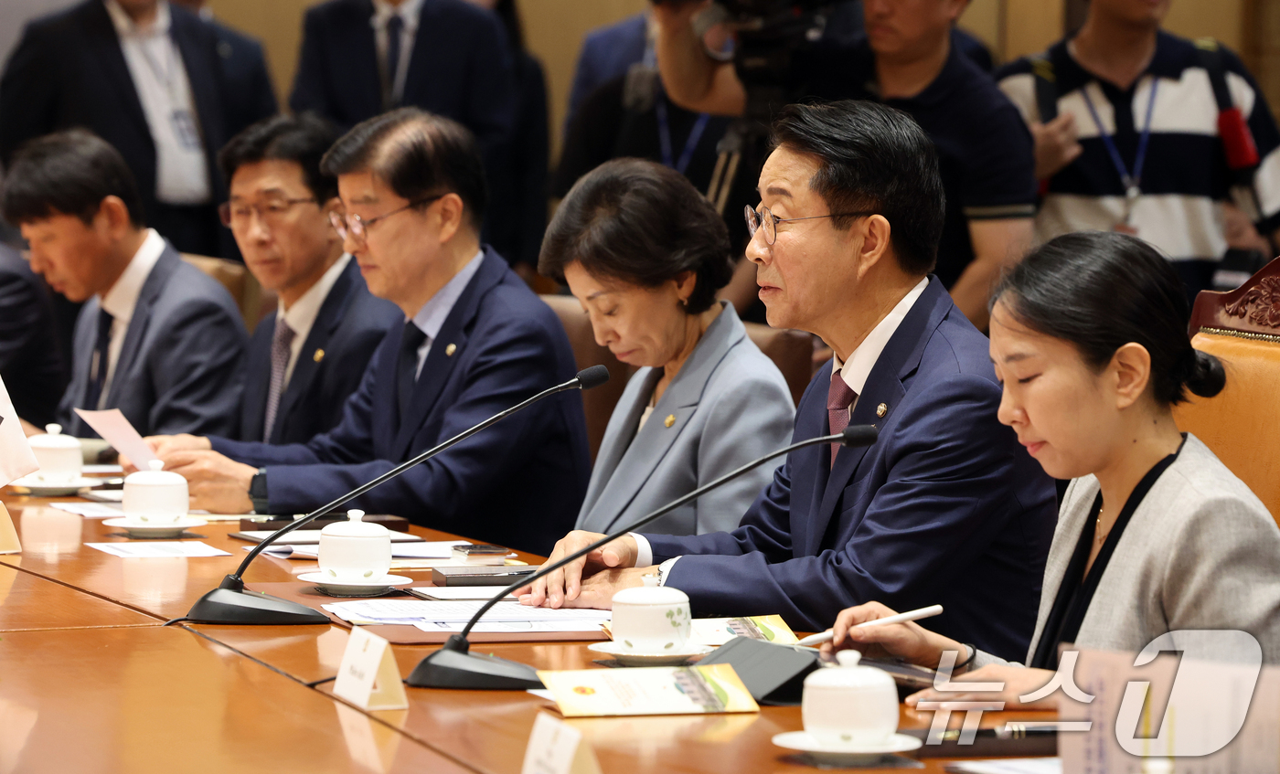 (서울=뉴스1) 황기선 기자 = 조정식 국회의장이 7일 오전 서울 여의도 국회에서 찐 타잉먼 베트남 국회의장과과 회담을 갖고 인사말을 하고 있다. 2026.9.7/뉴스1