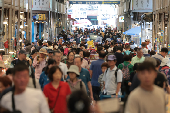 "전 부치기도 겁난다"…동태포 30%·애호박 33%·계란 17%↑