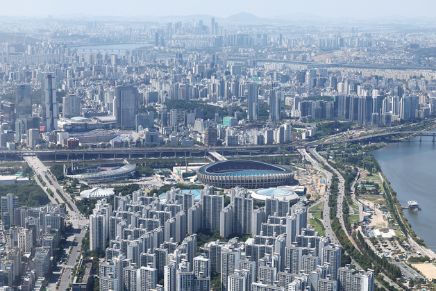 아파트 매매 비강남이 90% 넘어…강남3구 거래 '뚝