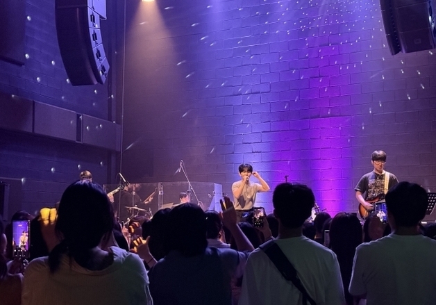 이병찬, 앙코르 콘서트까지 전석 매진 속 성료…티켓 파워 입증