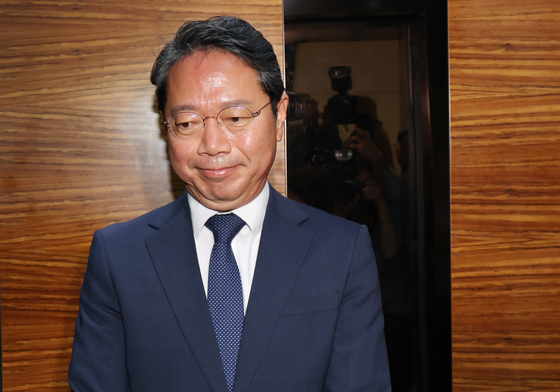인사청문회 준비 사무실 출근하는 김승원 후보자