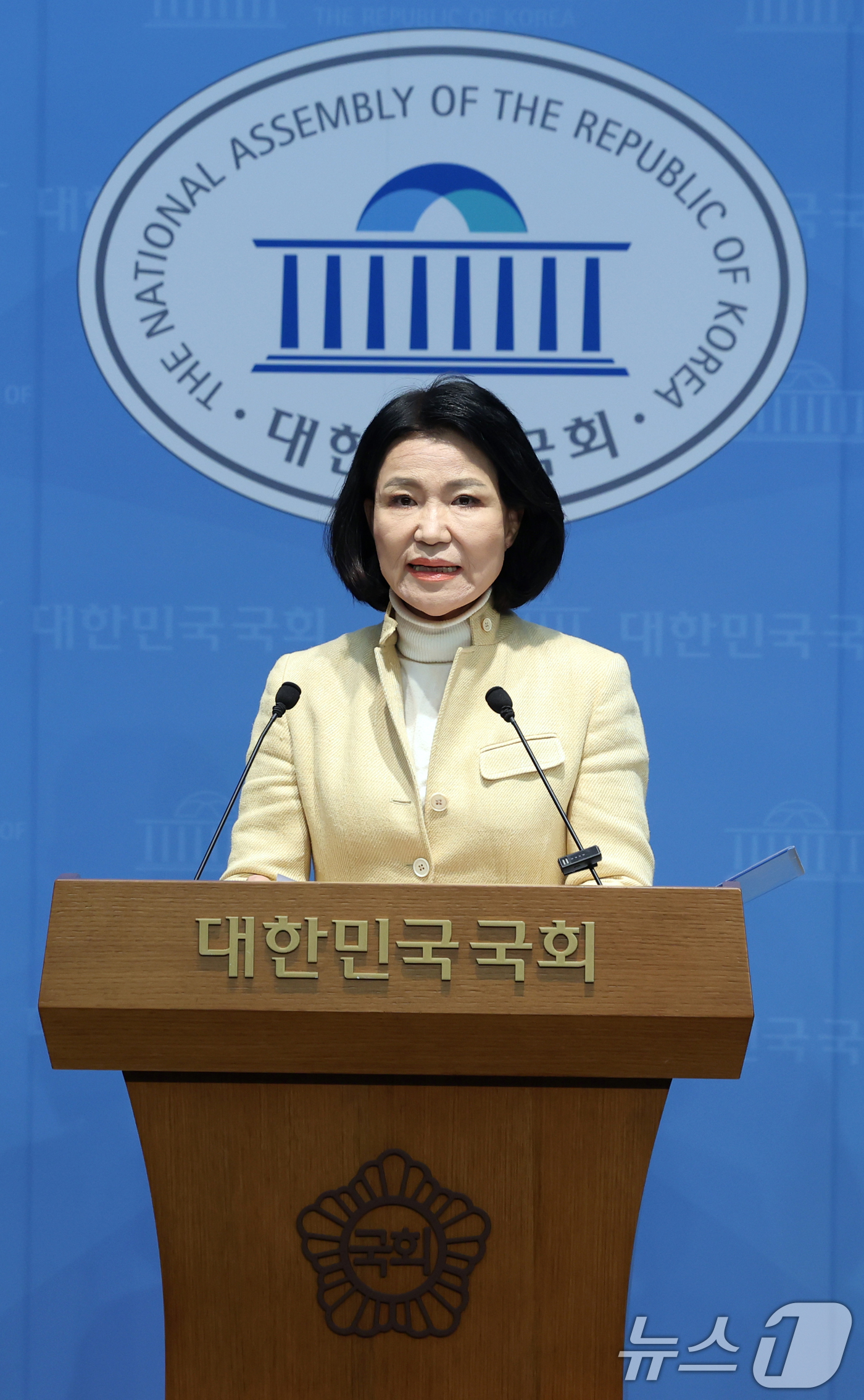 (서울=뉴스1) 황기선 기자 = 이진숙 국민의힘 의원이 8일 오전 서울 여의도 국회 소통관에서 5·18 유공자 명단 공개 관련 기자회견을 하고 있다.  2026.9.8/뉴스1